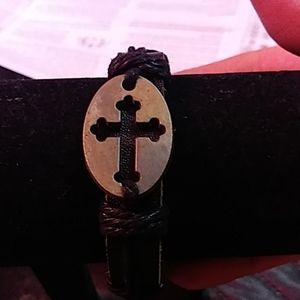Cross leather bracelet